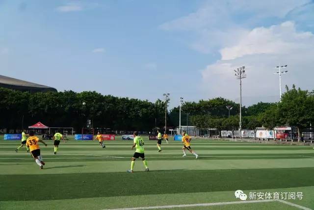 申京26+11库里19分 火箭险胜勇士晋级杯赛四强